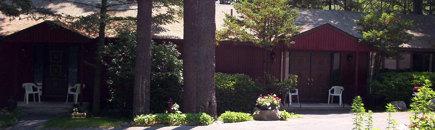 Spacious Suites on Lake George