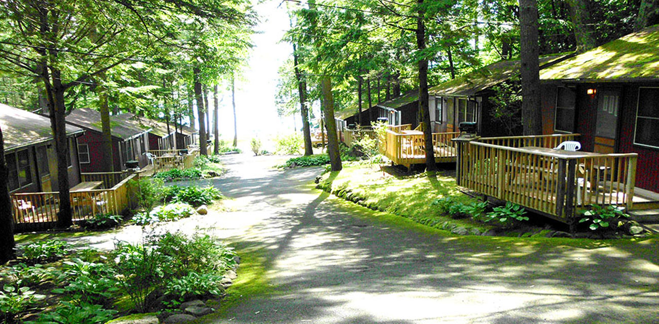 Private Cottages on Lake George